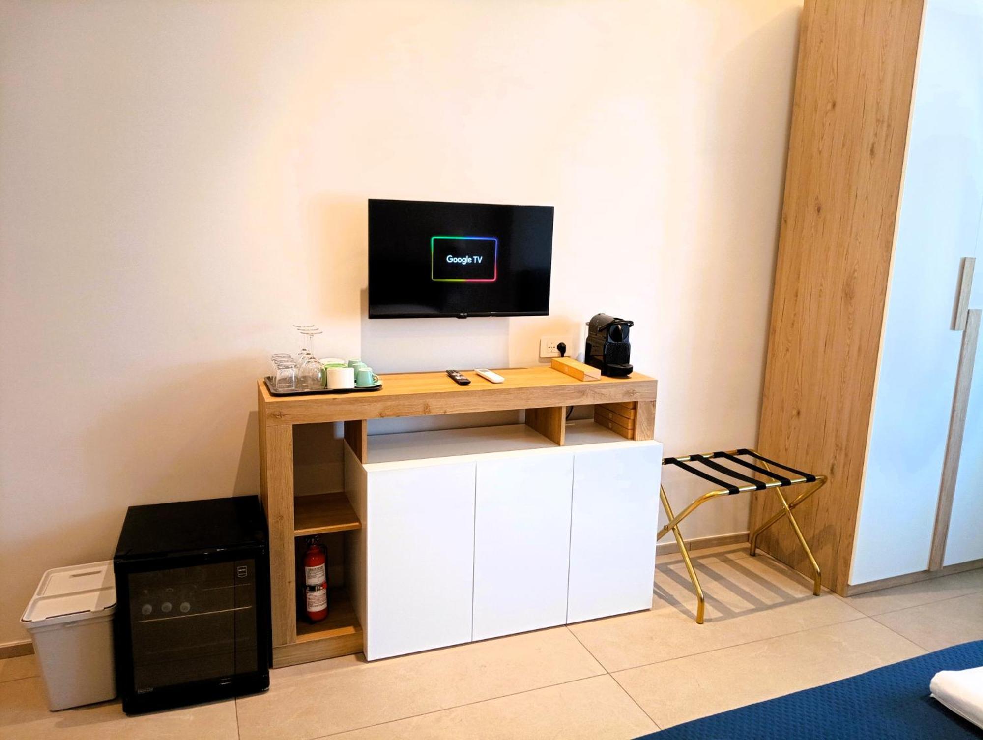 Mile Rooms Bari Exteriér fotografie