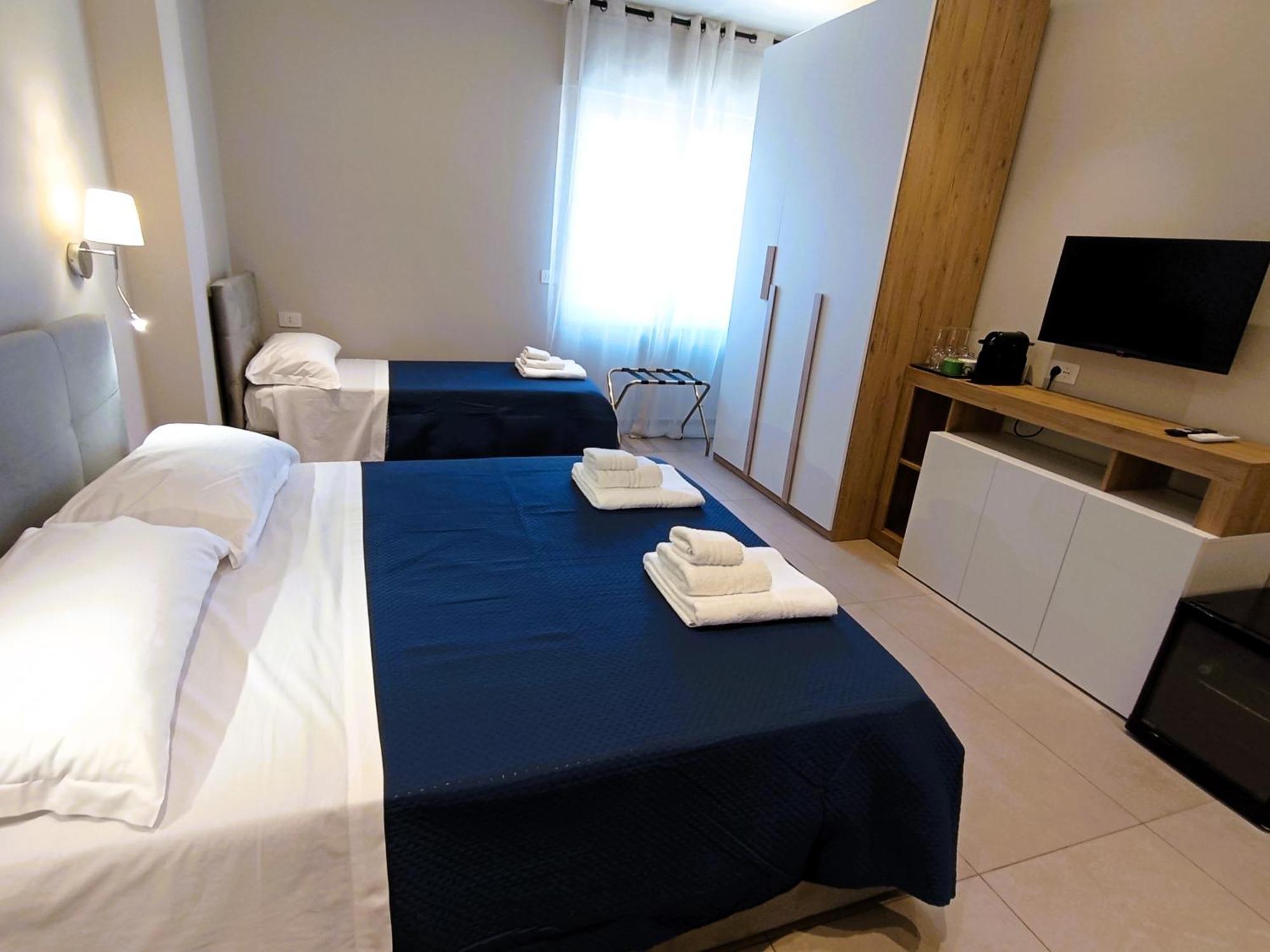 Mile Rooms Bari Exteriér fotografie