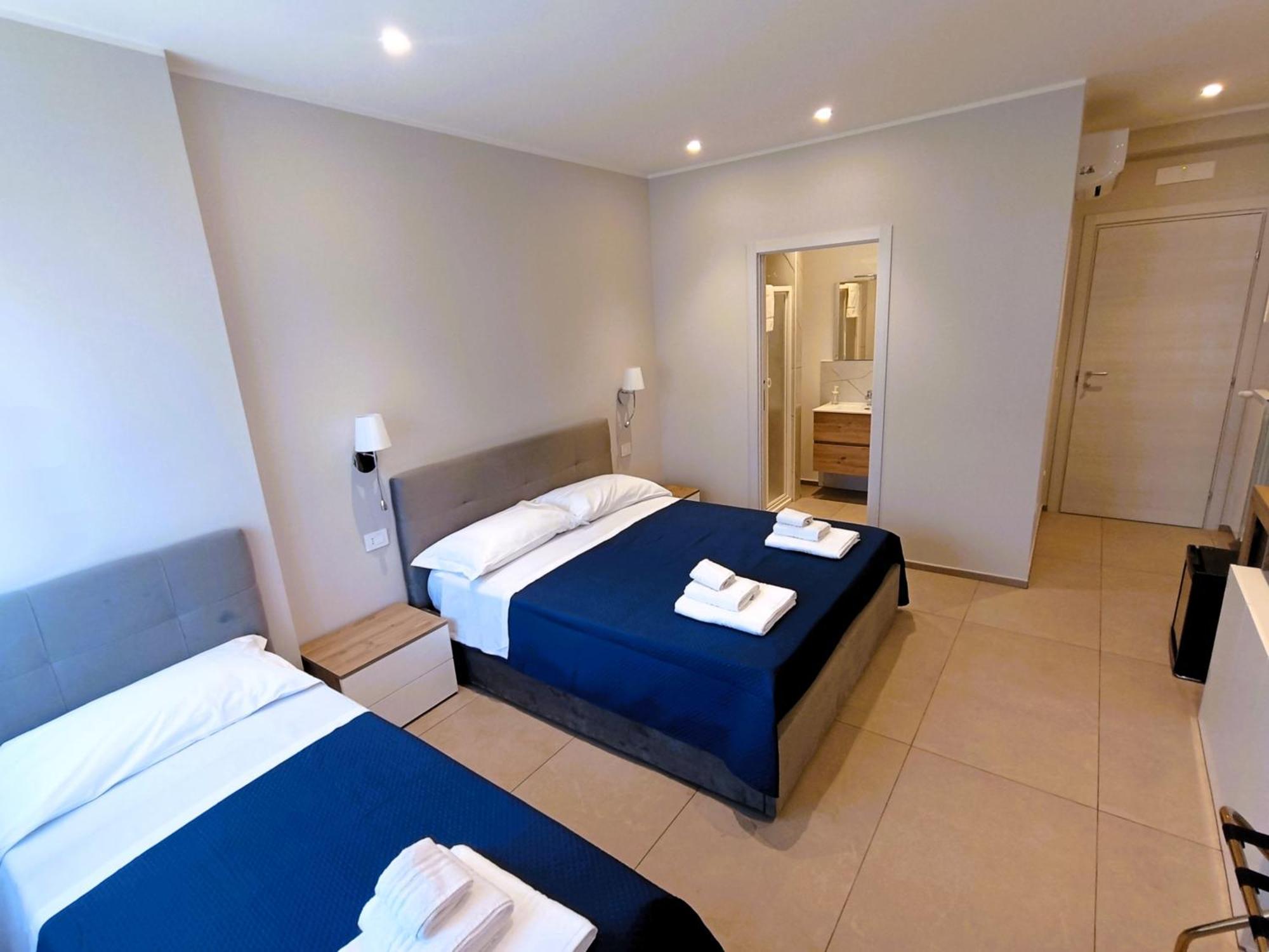 Mile Rooms Bari Exteriér fotografie